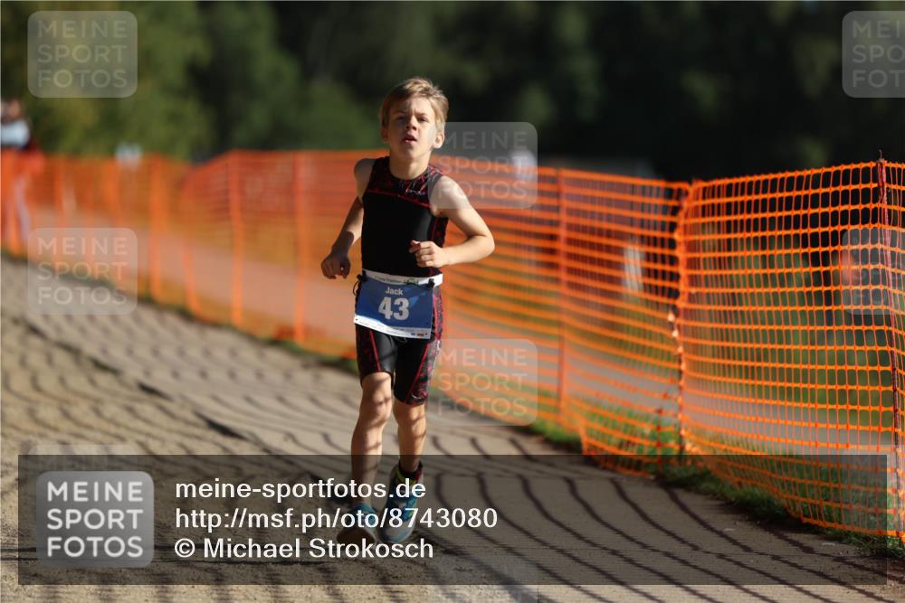 07.09.2025 - 19. Norderstedt Triathlon Michael Strokosch http://msf.ph/oto/8743080 07.09.2025 09:16:55 Laufen 43 meine-sportfotos.de