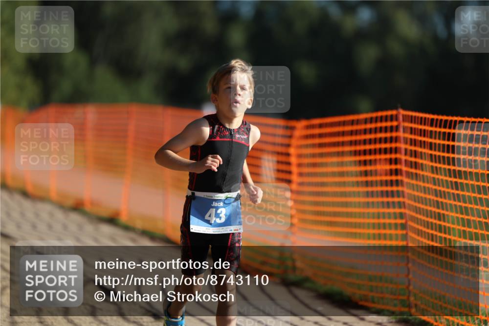 07.09.2025 - 19. Norderstedt Triathlon Michael Strokosch http://msf.ph/oto/8743110 07.09.2025 09:16:56 Laufen 43 meine-sportfotos.de