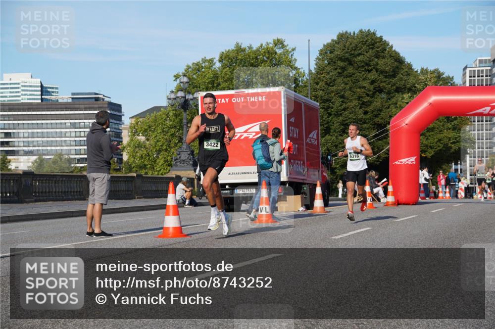07.09.2025 - BARMER Alsterlauf Yannick Fuchs http://msf.ph/oto/8743252 07.09.2025 09:29:02 Laufen 3422, 6316, 1 meine-sportfotos.de