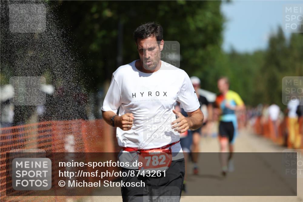 07.09.2025 - 19. Norderstedt Triathlon Michael Strokosch http://msf.ph/oto/8743261 07.09.2025 12:33:25 Laufen 191, 210, 714, 782, 815, 1247, 1265, 1329 meine-sportfotos.de
