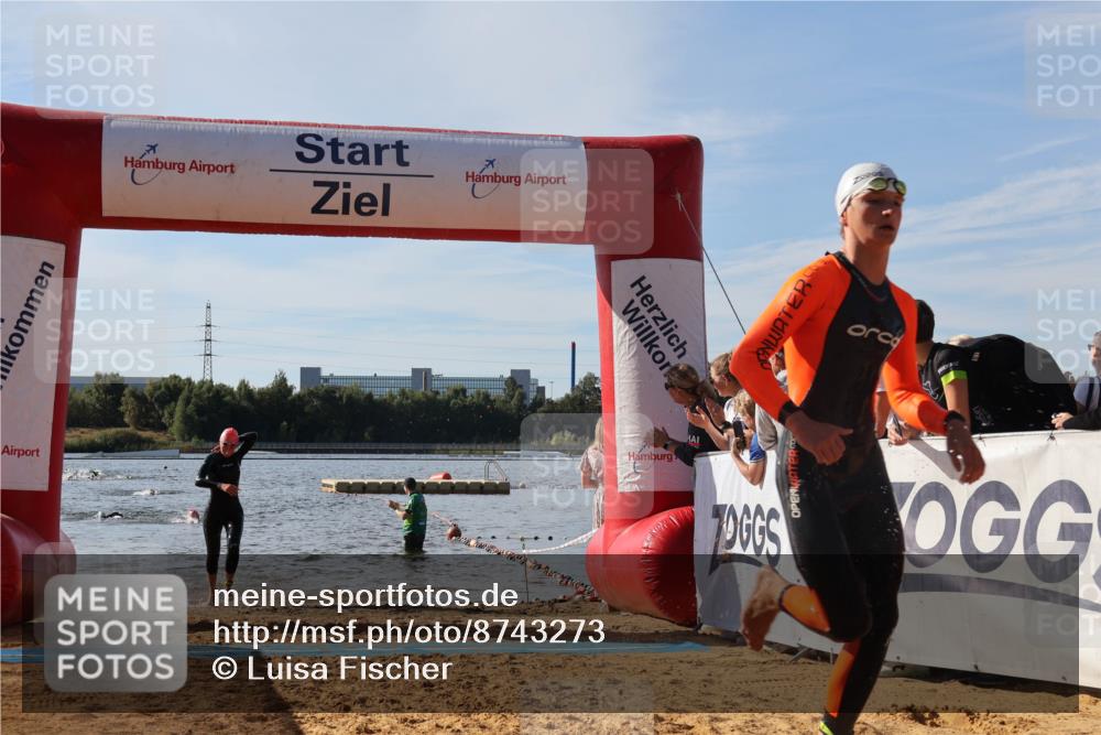 07.09.2025 - 19. Norderstedt Triathlon Luisa Fischer http://msf.ph/oto/8743273 07.09.2025 10:21:06 Schwimmen 657, 675, 677 meine-sportfotos.de