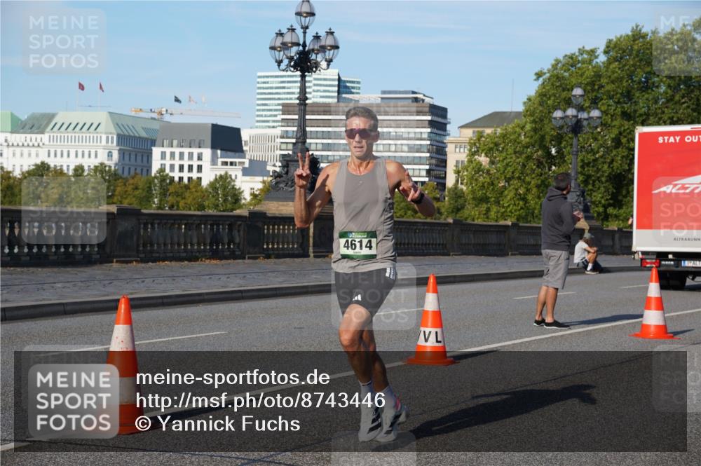 07.09.2025 - BARMER Alsterlauf Yannick Fuchs http://msf.ph/oto/8743446 07.09.2025 09:29:11 Laufen 4614, 1 meine-sportfotos.de