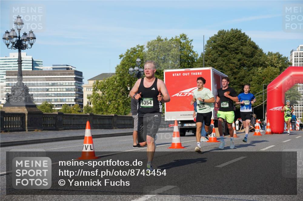 07.09.2025 - BARMER Alsterlauf Yannick Fuchs http://msf.ph/oto/8743454 07.09.2025 09:29:12 Laufen 5354, 5532, 4041, 754, 1 meine-sportfotos.de