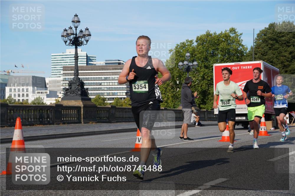 07.09.2025 - BARMER Alsterlauf Yannick Fuchs http://msf.ph/oto/8743488 07.09.2025 09:29:13 Laufen 5354, 5532, 1, 4041, 5754 meine-sportfotos.de