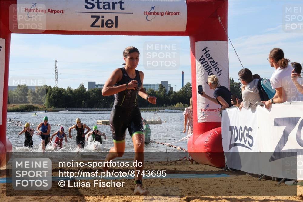 07.09.2025 - 19. Norderstedt Triathlon Luisa Fischer http://msf.ph/oto/8743695 07.09.2025 10:22:26 Schwimmen 68, 86, 87, 108, 112, 639, 648, 652, 655, 664, 667, 672, 673, 676, 681, 686, 690 meine-sportfotos.de