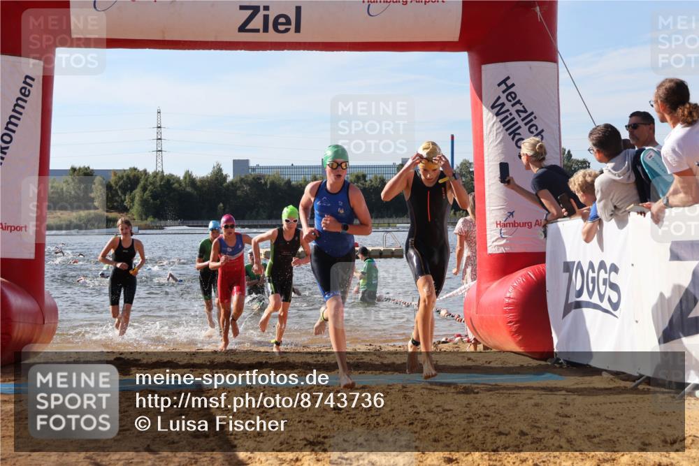 07.09.2025 - 19. Norderstedt Triathlon Luisa Fischer http://msf.ph/oto/8743736 07.09.2025 10:22:29 Schwimmen 68, 87, 108, 112, 639, 663, 667, 672, 673, 676, 681, 686, 690 meine-sportfotos.de