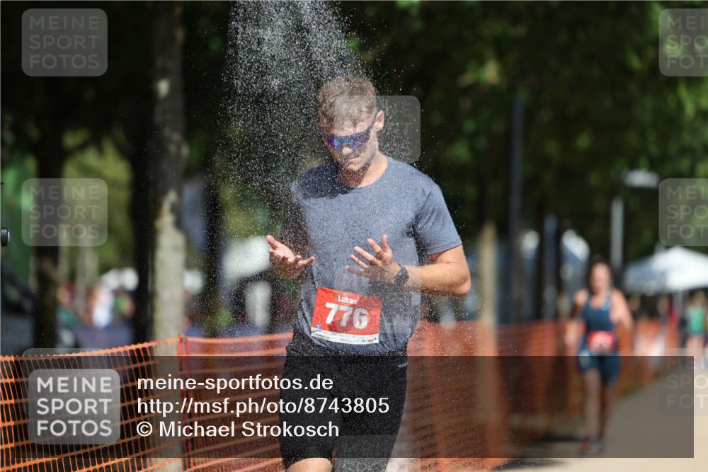 07.09.2025 - 19. Norderstedt Triathlon Michael Strokosch http://msf.ph/oto/8743805 07.09.2025 12:33:55 Laufen 773, 776, 1225 meine-sportfotos.de