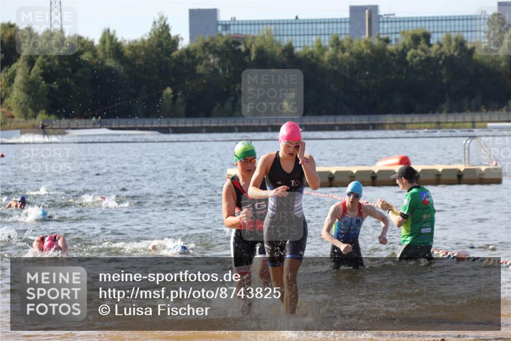 07.09.2025 - 19. Norderstedt Triathlon Luisa Fischer http://msf.ph/oto/8743825 07.09.2025 10:22:37 Schwimmen 68, 87, 108, 112, 663, 676, 680, 681, 684, 690, 691 meine-sportfotos.de