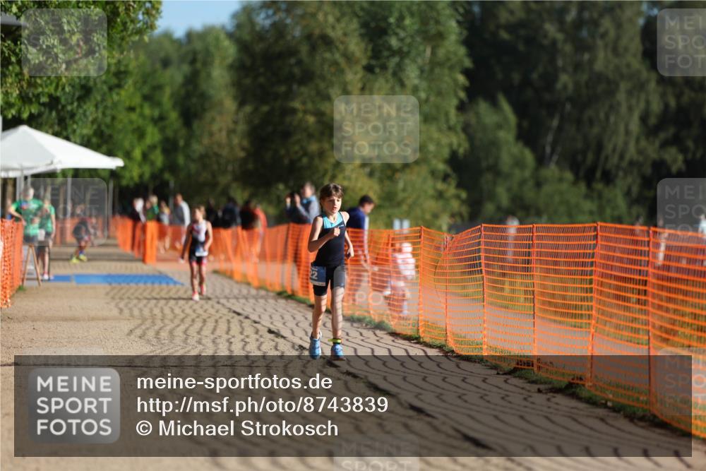 07.09.2025 - 19. Norderstedt Triathlon Michael Strokosch http://msf.ph/oto/8743839 07.09.2025 09:18:06 Laufen 22 meine-sportfotos.de