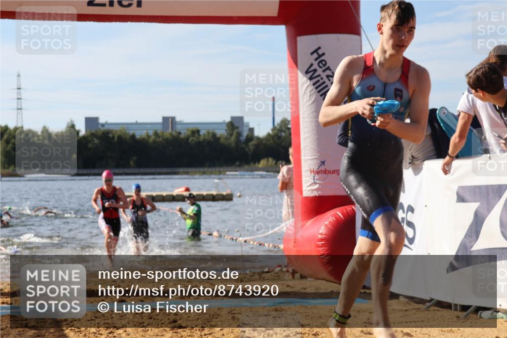 07.09.2025 - 19. Norderstedt Triathlon Luisa Fischer http://msf.ph/oto/8743920 07.09.2025 10:22:44 Schwimmen 109, 131, 663, 670, 680, 681, 684, 691 meine-sportfotos.de