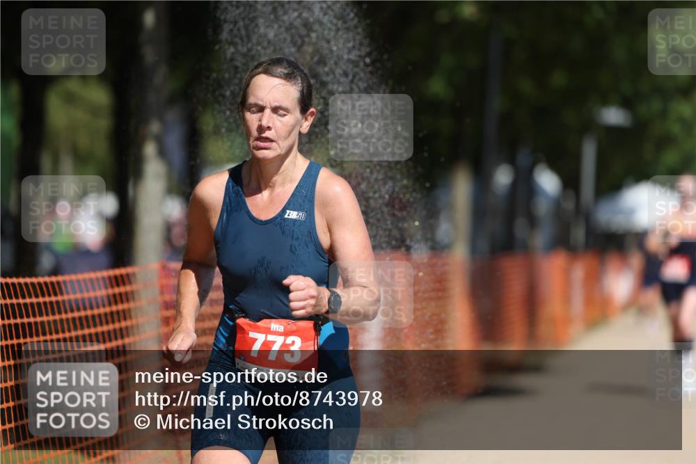 07.09.2025 - 19. Norderstedt Triathlon Michael Strokosch http://msf.ph/oto/8743978 07.09.2025 12:34:02 Laufen 773, 1251, 1381 meine-sportfotos.de