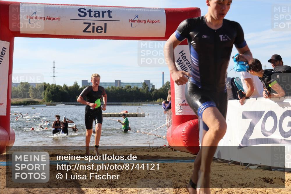 07.09.2025 - 19. Norderstedt Triathlon Luisa Fischer http://msf.ph/oto/8744121 07.09.2025 10:23:03 Schwimmen 58, 64, 93, 118, 638, 669 meine-sportfotos.de