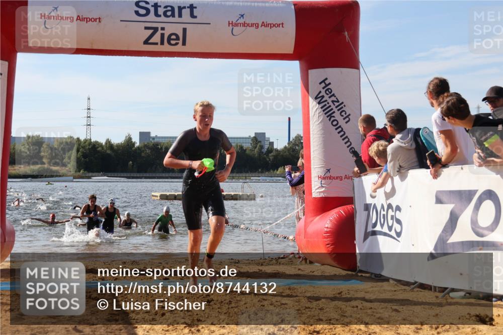 07.09.2025 - 19. Norderstedt Triathlon Luisa Fischer http://msf.ph/oto/8744132 07.09.2025 10:23:03 Schwimmen 58, 64, 93, 118, 638, 669 meine-sportfotos.de