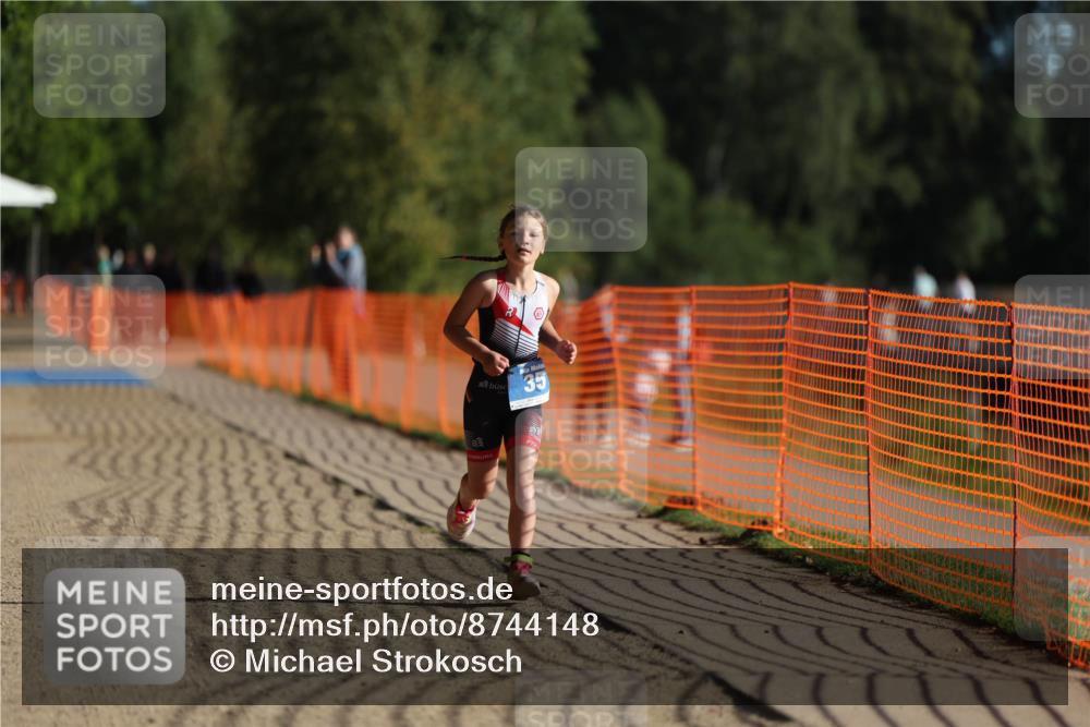 07.09.2025 - 19. Norderstedt Triathlon Michael Strokosch http://msf.ph/oto/8744148 07.09.2025 09:18:23 Laufen 35 meine-sportfotos.de