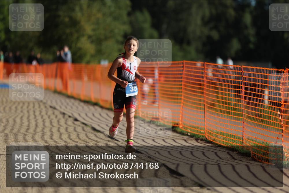 07.09.2025 - 19. Norderstedt Triathlon Michael Strokosch http://msf.ph/oto/8744168 07.09.2025 09:18:24 Laufen 35 meine-sportfotos.de