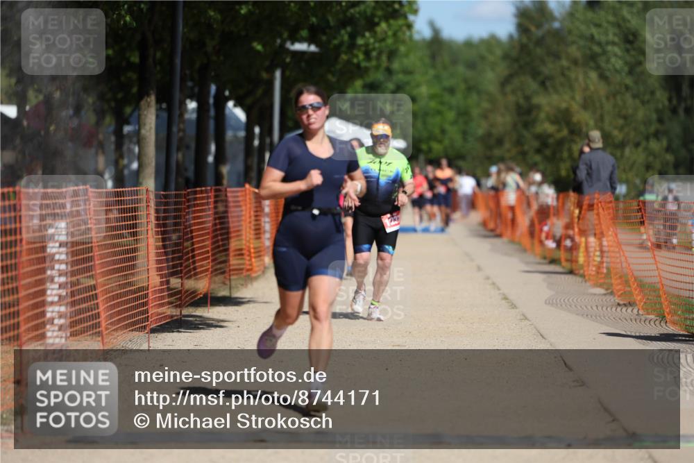 07.09.2025 - 19. Norderstedt Triathlon Michael Strokosch http://msf.ph/oto/8744171 07.09.2025 12:34:11 Laufen 1237, 1333, 1368 meine-sportfotos.de