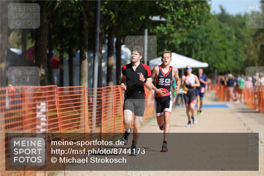 07.09.2025 - 19. Norderstedt Triathlon Michael Strokosch http://msf.ph/oto/8744173 07.09.2025 11:57:18 Laufen 768, 1162, 1199 meine-sportfotos.de