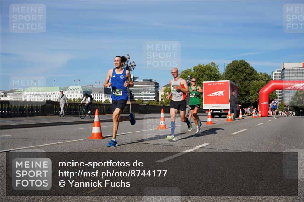 07.09.2025 - BARMER Alsterlauf Yannick Fuchs http://msf.ph/oto/8744177 07.09.2025 09:29:41 Laufen 5924, 5748 meine-sportfotos.de