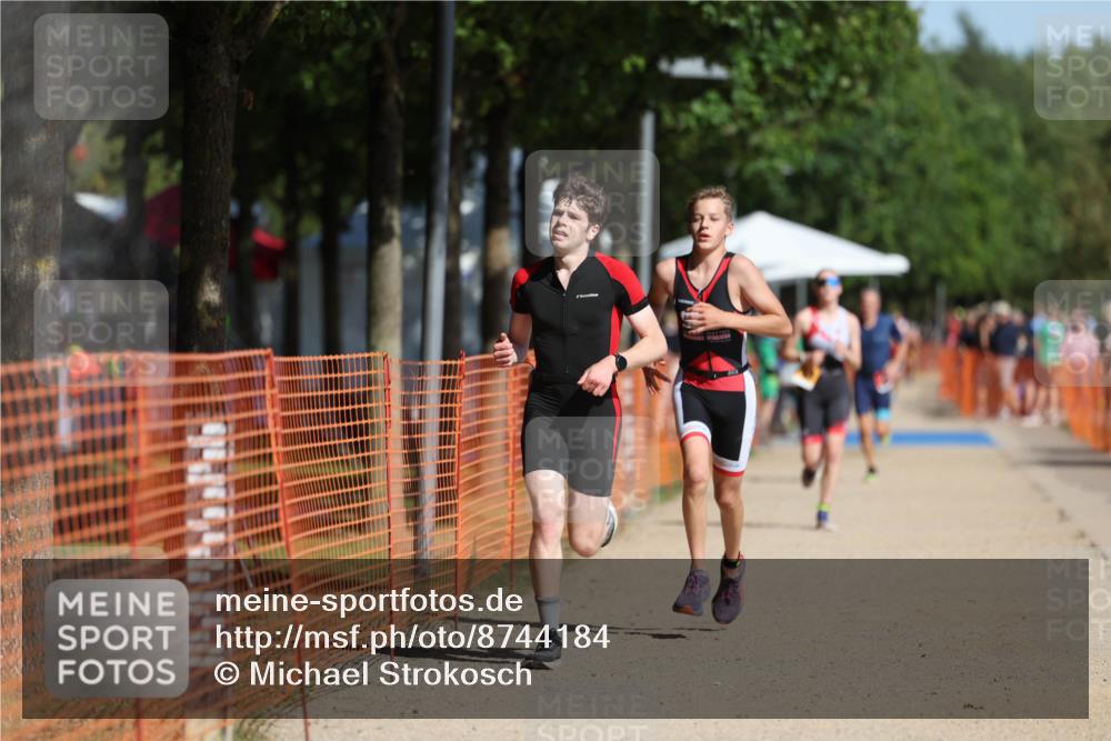 07.09.2025 - 19. Norderstedt Triathlon Michael Strokosch http://msf.ph/oto/8744184 07.09.2025 11:57:19 Laufen 1153, 1162, 1199 meine-sportfotos.de