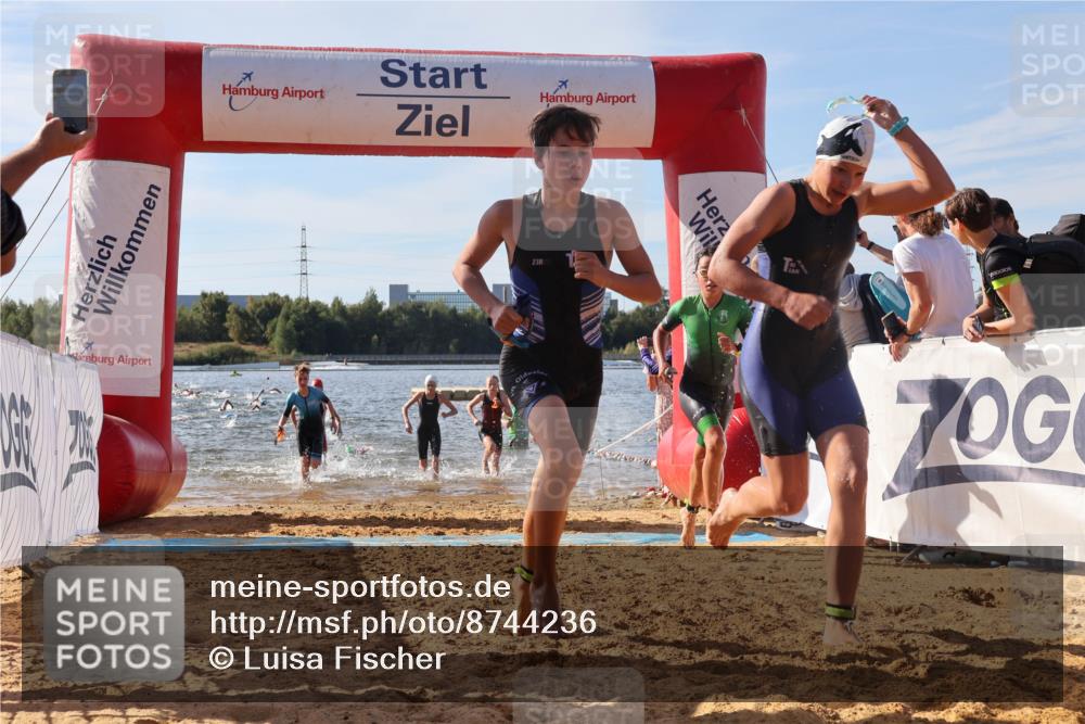 07.09.2025 - 19. Norderstedt Triathlon Luisa Fischer http://msf.ph/oto/8744236 07.09.2025 10:23:10 Schwimmen 58, 64, 93, 96, 119, 125, 133, 669, 682, 685 meine-sportfotos.de