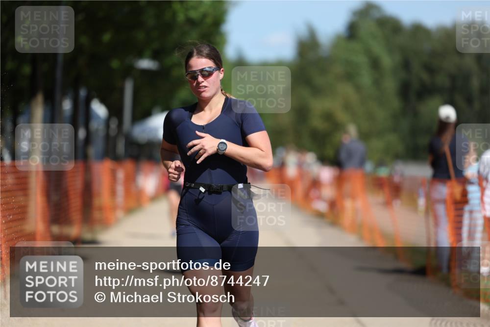 07.09.2025 - 19. Norderstedt Triathlon Michael Strokosch http://msf.ph/oto/8744247 07.09.2025 12:34:12 Laufen 1237, 1333, 1368 meine-sportfotos.de