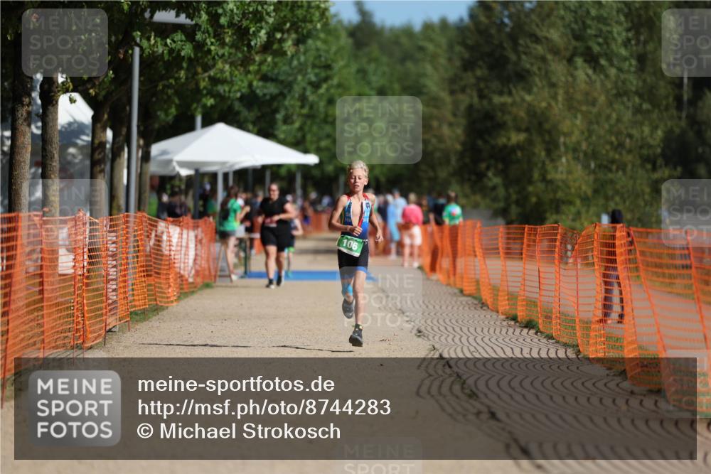 07.09.2025 - 19. Norderstedt Triathlon Michael Strokosch http://msf.ph/oto/8744283 07.09.2025 10:58:33 Laufen 106 meine-sportfotos.de