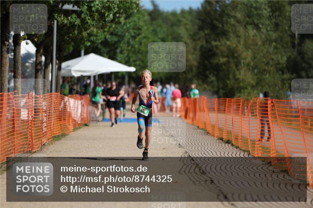 07.09.2025 - 19. Norderstedt Triathlon Michael Strokosch http://msf.ph/oto/8744325 07.09.2025 10:58:34 Laufen 106 meine-sportfotos.de