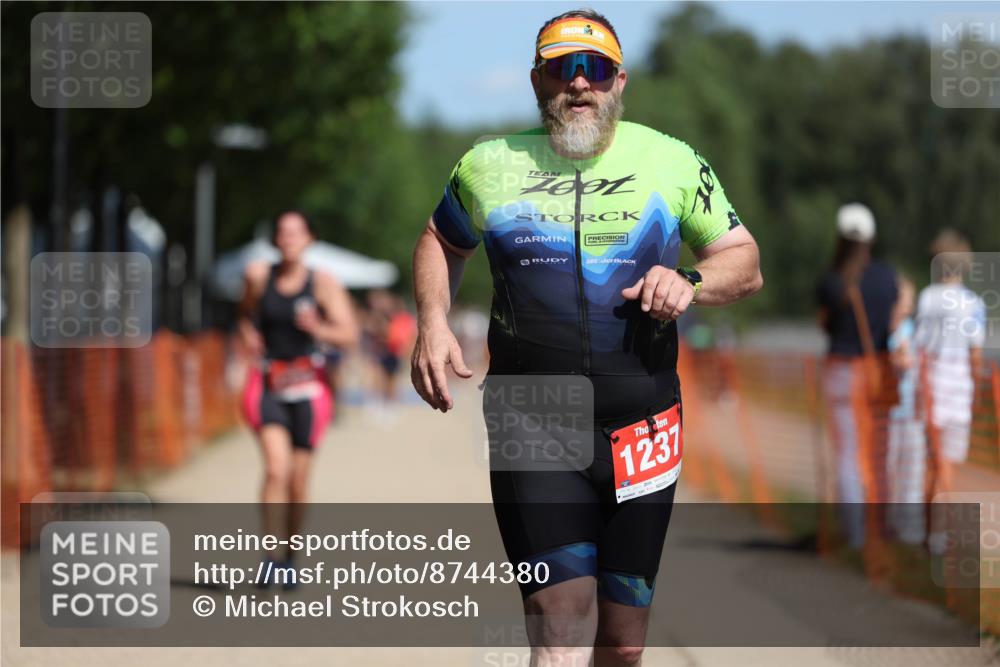 07.09.2025 - 19. Norderstedt Triathlon Michael Strokosch http://msf.ph/oto/8744380 07.09.2025 12:34:17 Laufen 1237, 1333 meine-sportfotos.de