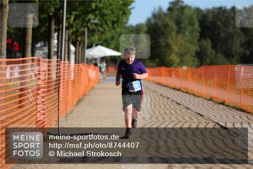 07.09.2025 - 19. Norderstedt Triathlon Michael Strokosch http://msf.ph/oto/8744407 07.09.2025 09:21:14 Laufen 19 meine-sportfotos.de