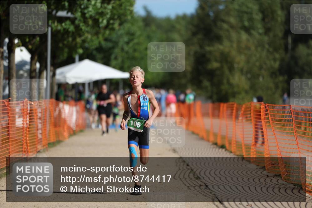 07.09.2025 - 19. Norderstedt Triathlon Michael Strokosch http://msf.ph/oto/8744417 07.09.2025 10:58:36 Laufen 106 meine-sportfotos.de