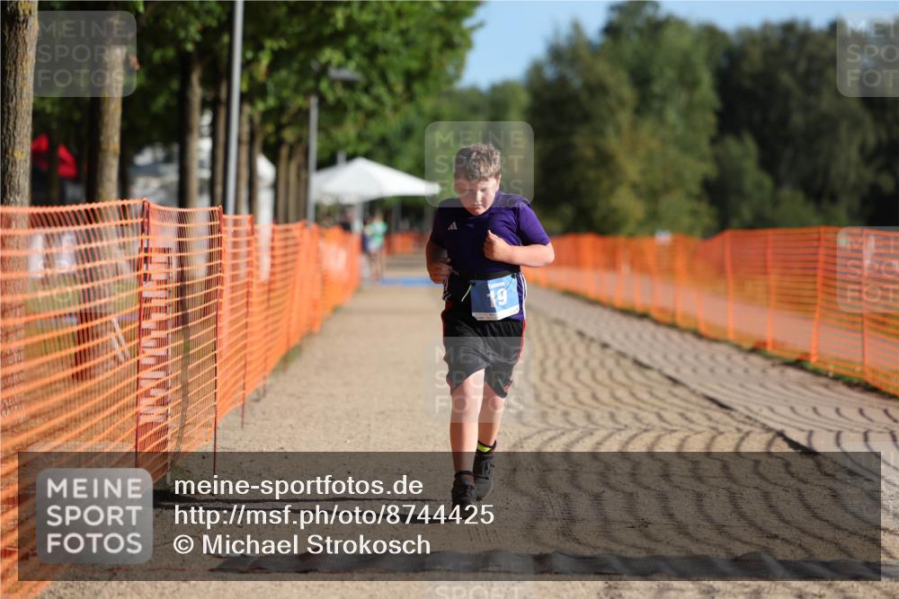 07.09.2025 - 19. Norderstedt Triathlon Michael Strokosch http://msf.ph/oto/8744425 07.09.2025 09:21:15 Laufen 19 meine-sportfotos.de