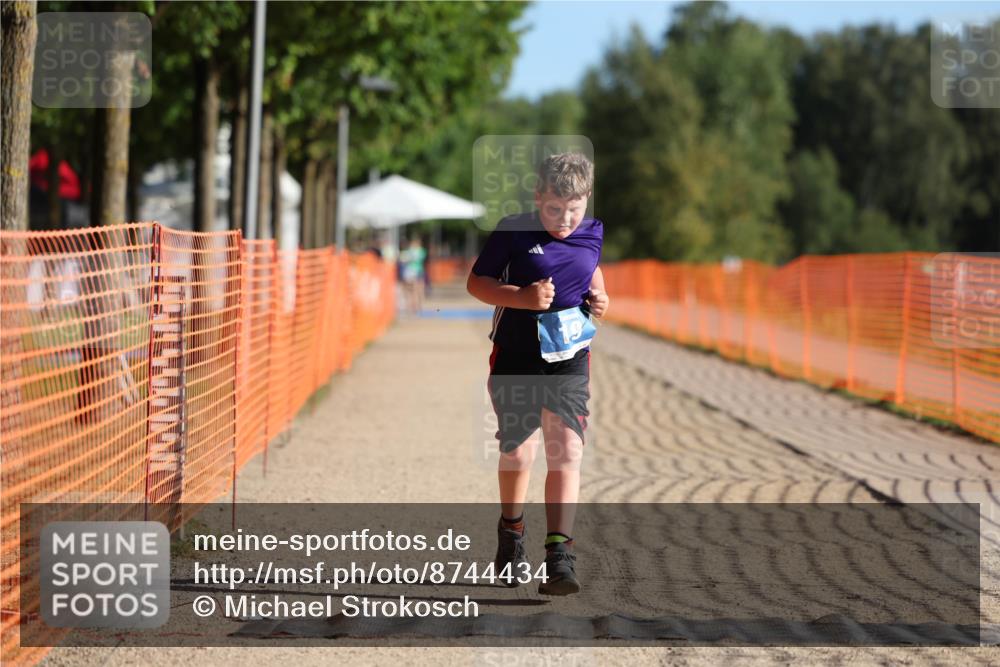 07.09.2025 - 19. Norderstedt Triathlon Michael Strokosch http://msf.ph/oto/8744434 07.09.2025 09:21:15 Laufen 19 meine-sportfotos.de