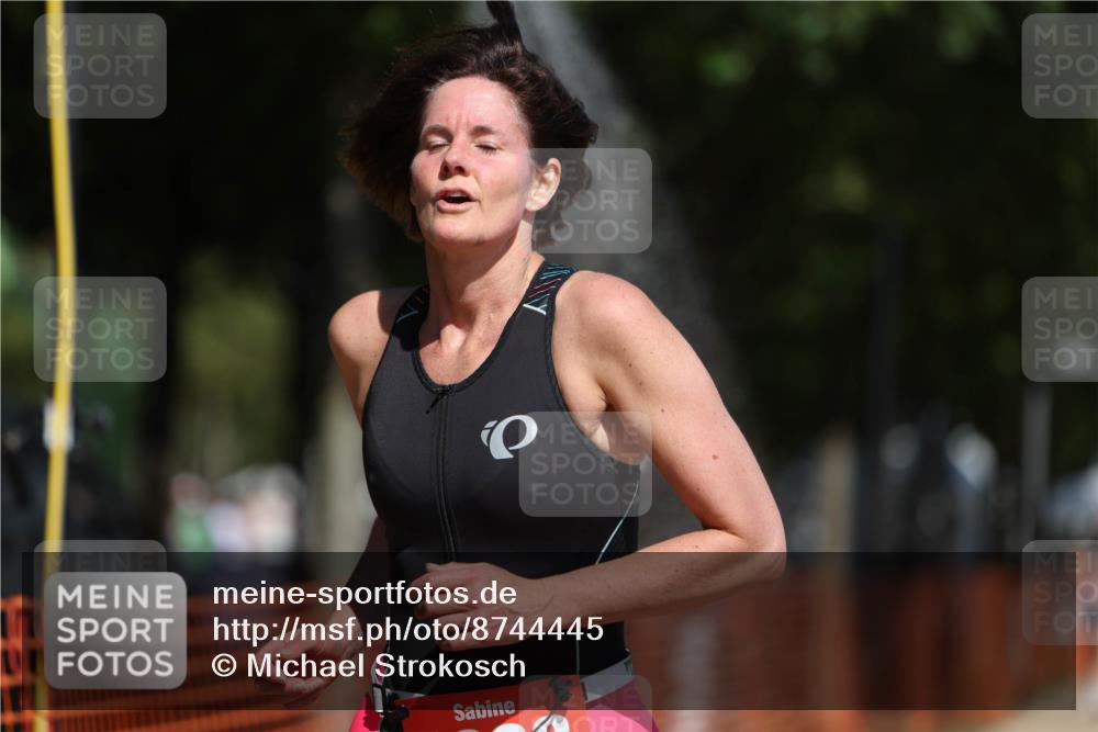 07.09.2025 - 19. Norderstedt Triathlon Michael Strokosch http://msf.ph/oto/8744445 07.09.2025 12:34:21 Laufen 1333 meine-sportfotos.de