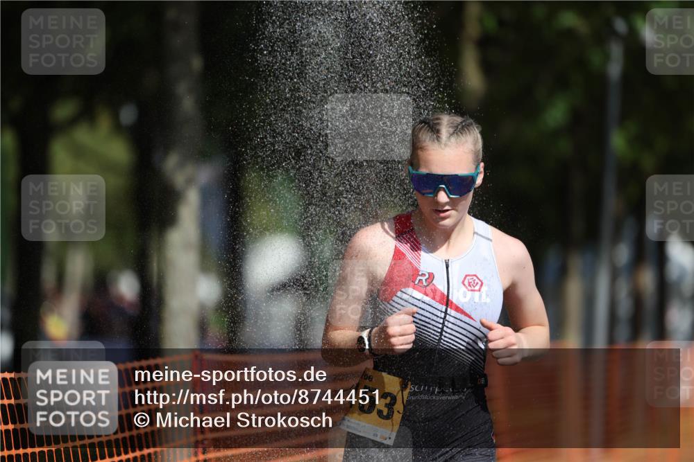 07.09.2025 - 19. Norderstedt Triathlon Michael Strokosch http://msf.ph/oto/8744451 07.09.2025 11:57:28 Laufen 837, 1153 meine-sportfotos.de