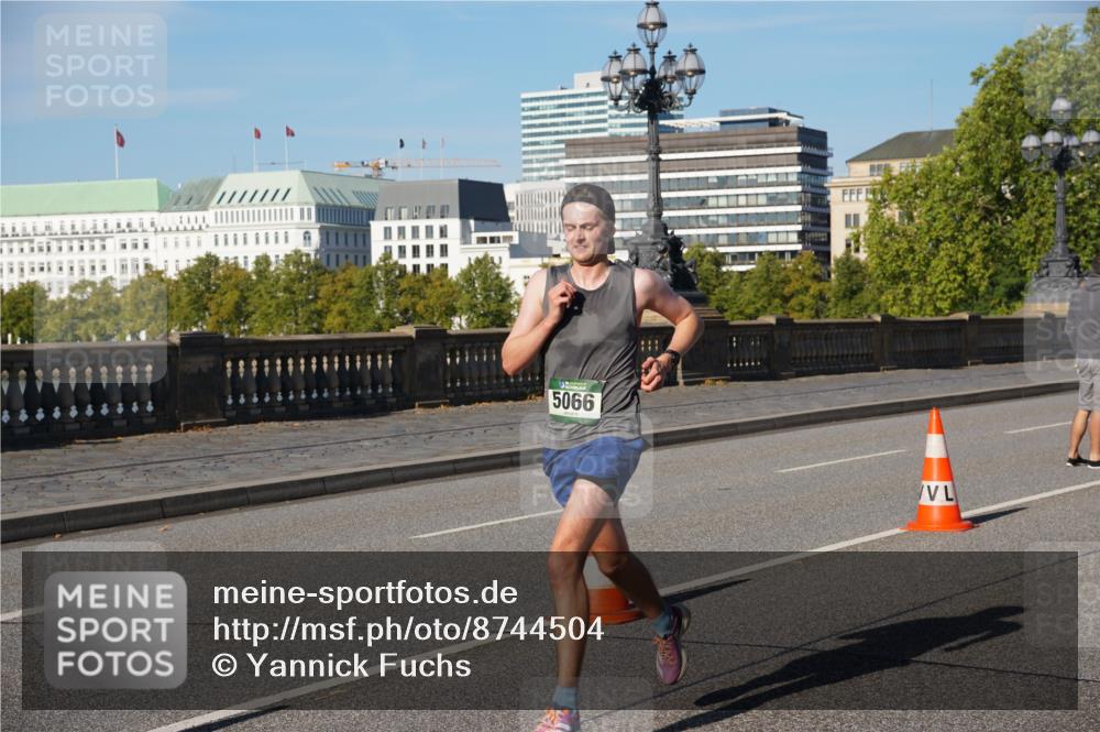 07.09.2025 - BARMER Alsterlauf Yannick Fuchs http://msf.ph/oto/8744504 07.09.2025 09:29:55 Laufen 5066 meine-sportfotos.de