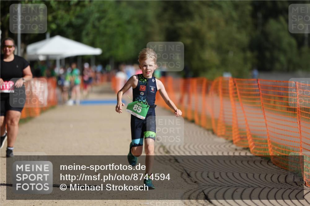 07.09.2025 - 19. Norderstedt Triathlon Michael Strokosch http://msf.ph/oto/8744594 07.09.2025 10:58:51 Laufen 85, 1113 meine-sportfotos.de