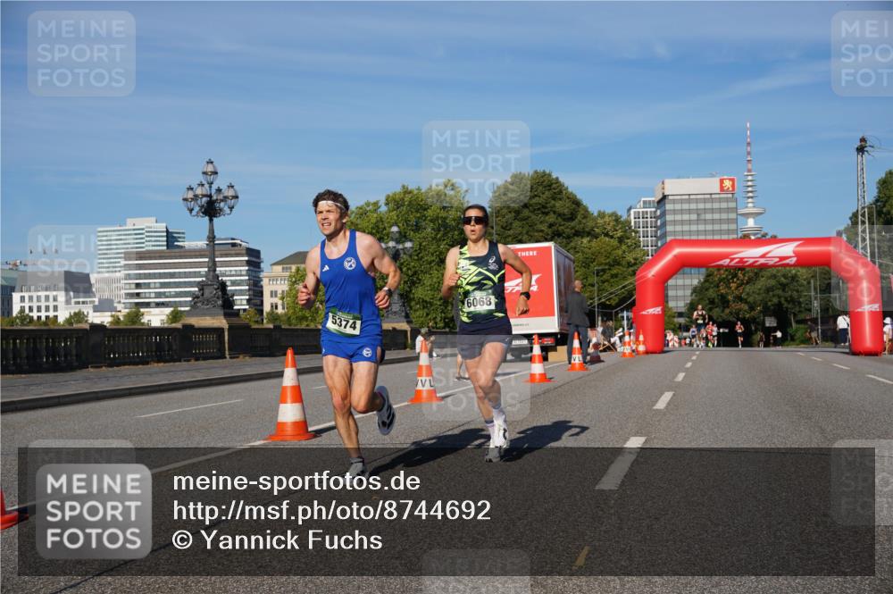 07.09.2025 - BARMER Alsterlauf Yannick Fuchs http://msf.ph/oto/8744692 07.09.2025 09:30:05 Laufen 5374, 6068 meine-sportfotos.de