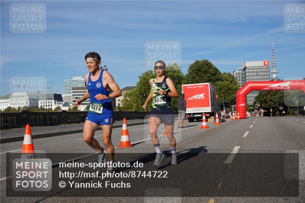 07.09.2025 - BARMER Alsterlauf Yannick Fuchs http://msf.ph/oto/8744722 07.09.2025 09:30:05 Laufen 5374, 6068 meine-sportfotos.de