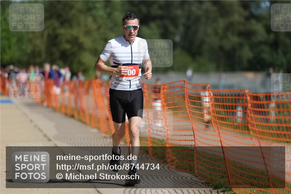 07.09.2025 - 19. Norderstedt Triathlon Michael Strokosch http://msf.ph/oto/8744734 07.09.2025 11:57:51 Laufen 300, 1179, 1186, 1211 meine-sportfotos.de