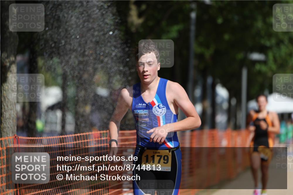 07.09.2025 - 19. Norderstedt Triathlon Michael Strokosch http://msf.ph/oto/8744813 07.09.2025 11:57:54 Laufen 300, 1179, 1211, 1219 meine-sportfotos.de