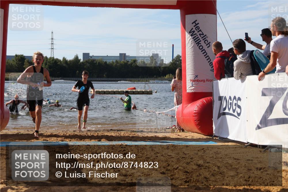 07.09.2025 - 19. Norderstedt Triathlon Luisa Fischer http://msf.ph/oto/8744823 07.09.2025 10:23:30 Schwimmen 74, 637, 651, 668, 678, 689 meine-sportfotos.de