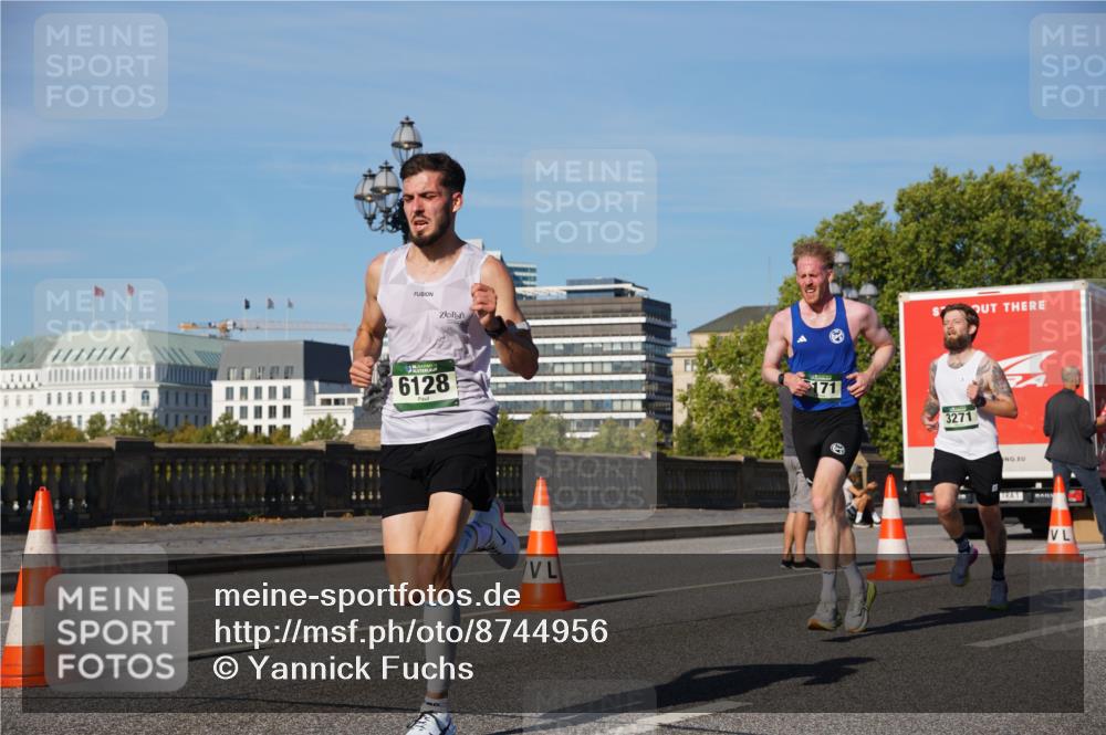 07.09.2025 - BARMER Alsterlauf Yannick Fuchs http://msf.ph/oto/8744956 07.09.2025 09:30:23 Laufen 6128, 171, 3271, 1 meine-sportfotos.de