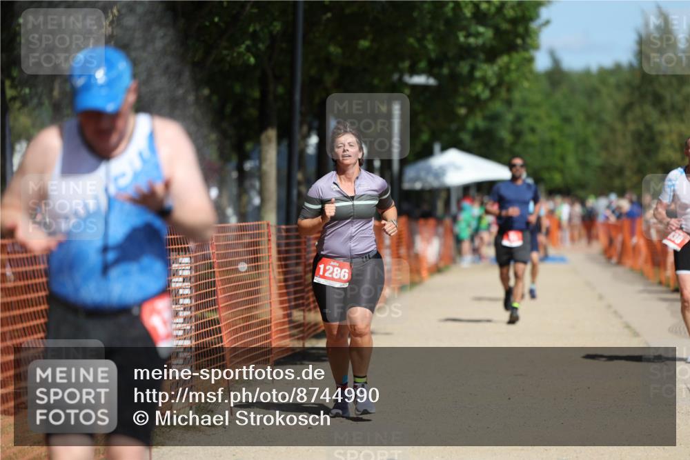 07.09.2025 - 19. Norderstedt Triathlon Michael Strokosch http://msf.ph/oto/8744990 07.09.2025 12:35:06 Laufen 251, 838, 1286, 1371 meine-sportfotos.de