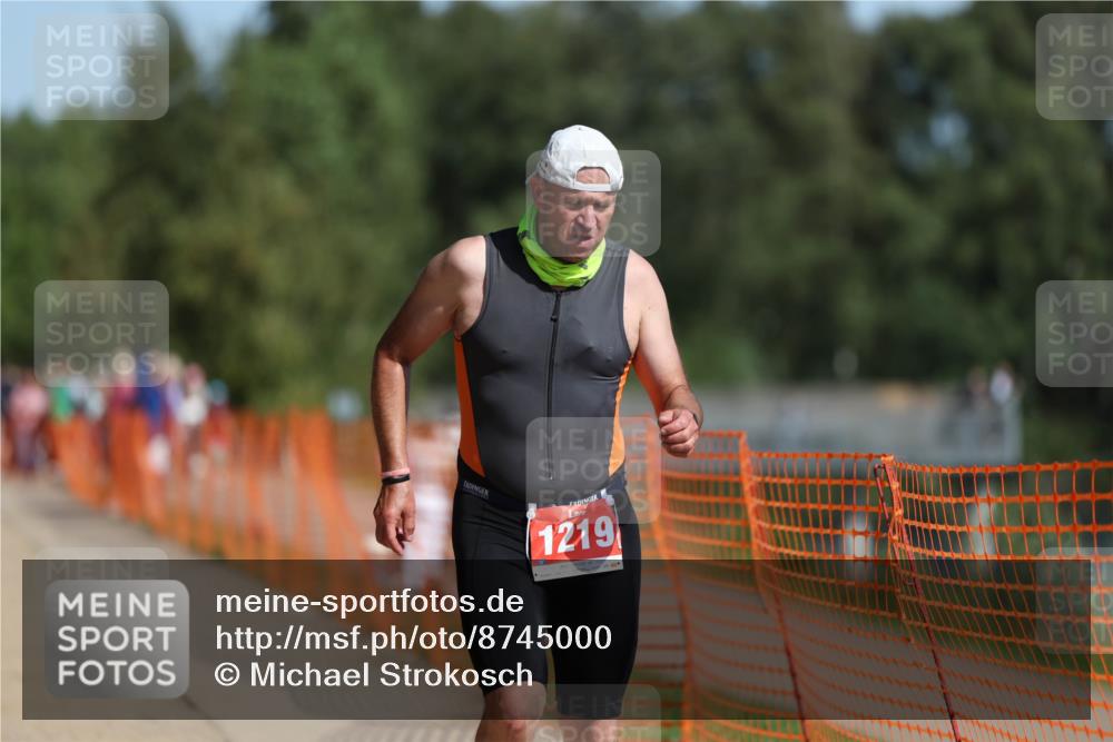 07.09.2025 - 19. Norderstedt Triathlon Michael Strokosch http://msf.ph/oto/8745000 07.09.2025 11:58:02 Laufen 276, 1219 meine-sportfotos.de