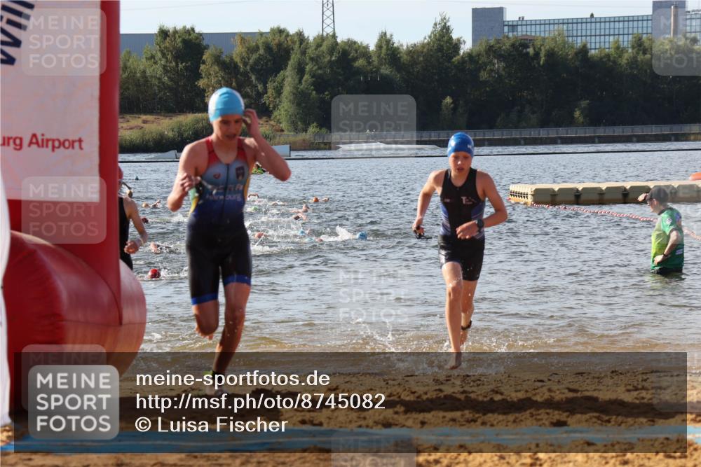 07.09.2025 - 19. Norderstedt Triathlon Luisa Fischer http://msf.ph/oto/8745082 07.09.2025 10:23:50 Schwimmen 57, 70, 89, 107, 114, 643, 661 meine-sportfotos.de