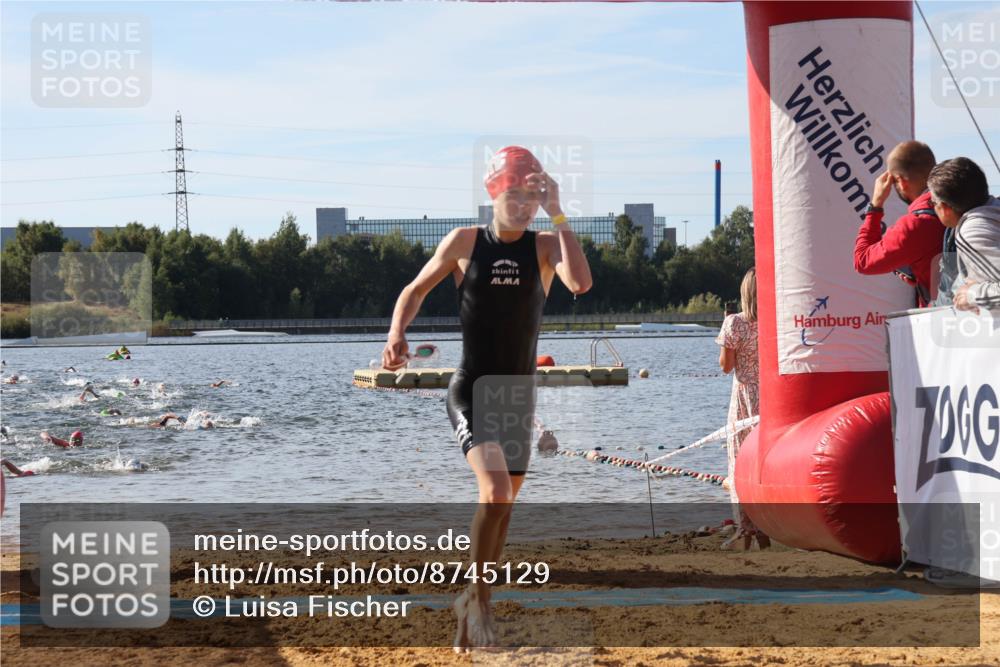 07.09.2025 - 19. Norderstedt Triathlon Luisa Fischer http://msf.ph/oto/8745129 07.09.2025 10:23:54 Schwimmen 70, 89, 107, 114, 643 meine-sportfotos.de