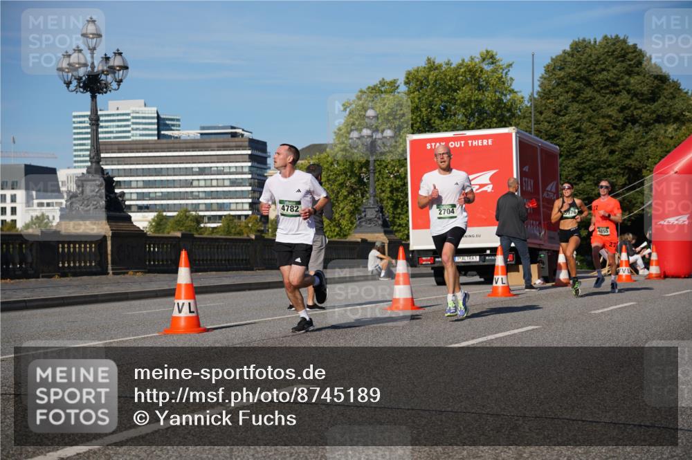 07.09.2025 - BARMER Alsterlauf Yannick Fuchs http://msf.ph/oto/8745189 07.09.2025 09:30:44 Laufen 4782, 2704, 1, 976, 4855, 27 meine-sportfotos.de