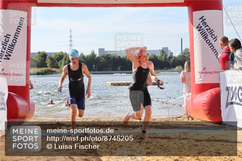 07.09.2025 - 19. Norderstedt Triathlon Luisa Fischer http://msf.ph/oto/8745205 07.09.2025 10:24:04 Schwimmen 71, 75, 89, 113, 114, 635, 636 meine-sportfotos.de