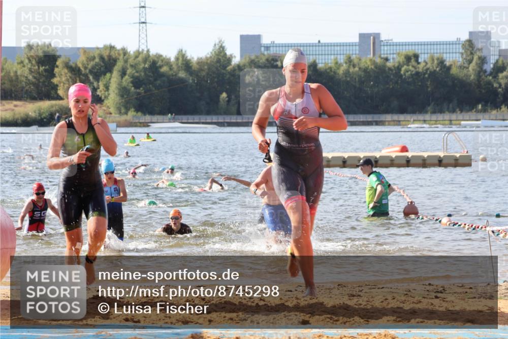 07.09.2025 - 19. Norderstedt Triathlon Luisa Fischer http://msf.ph/oto/8745298 07.09.2025 10:24:12 Schwimmen 60, 71, 75, 102, 105, 113, 115, 134, 635, 636, 660, 665 meine-sportfotos.de