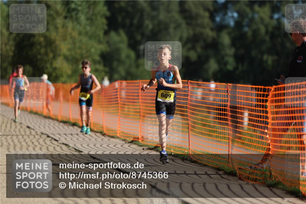 07.09.2025 - 19. Norderstedt Triathlon Michael Strokosch http://msf.ph/oto/8745366 07.09.2025 09:43:27 Laufen 562, 570, 609 meine-sportfotos.de